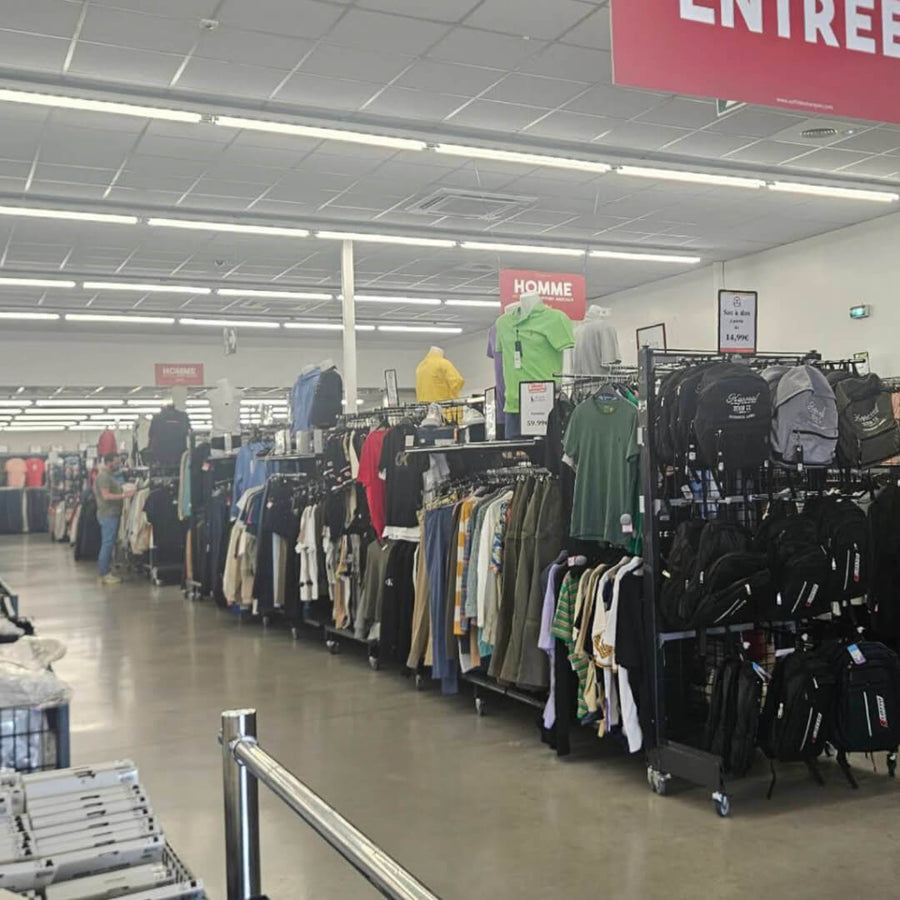 Magasin Au Fil des Marques d'Aucamville : allée du rayon homme