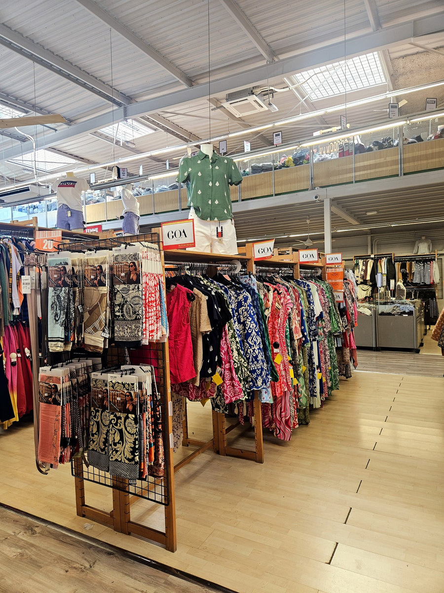 Magasin Au Fil des Marques de Chennevières-sur-Marne : chemises et vêtements femme