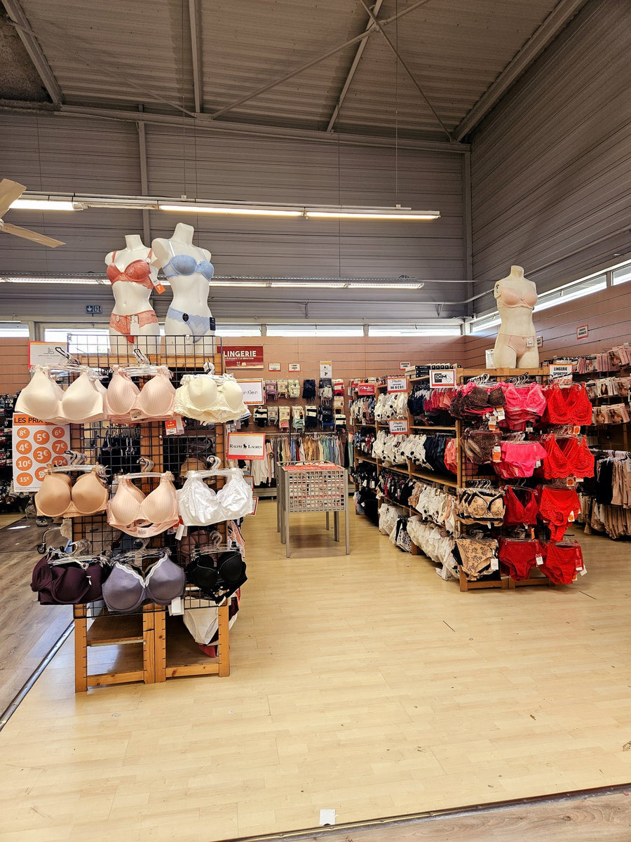 Magasin Au Fil des Marques de Chennevières-sur-Marne : rayon lingerie