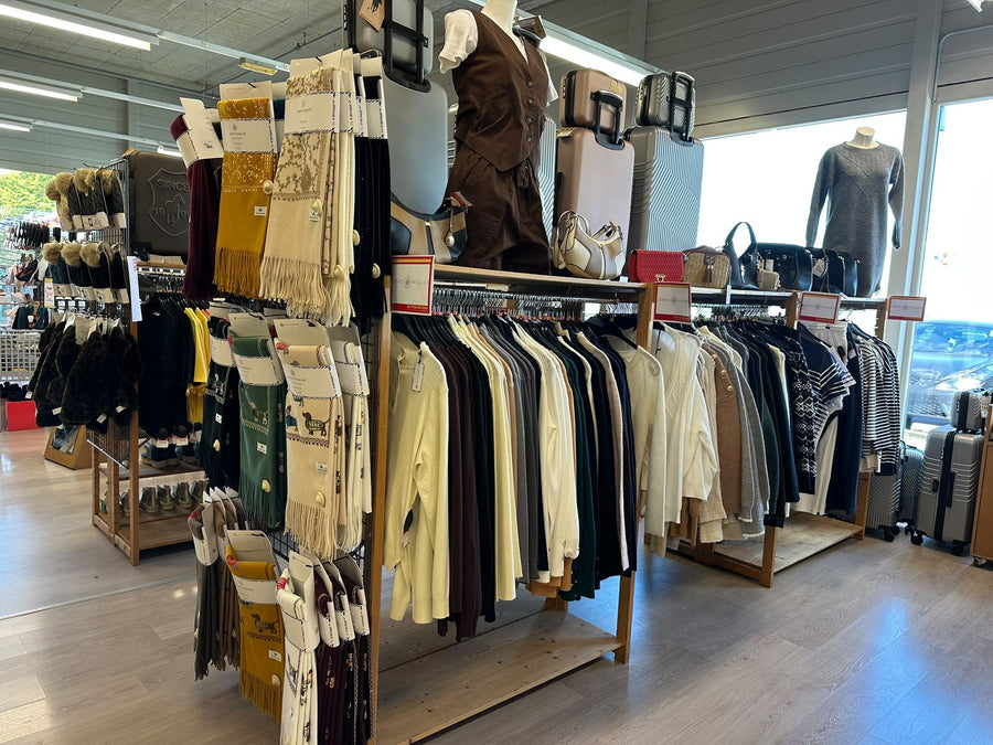 Magasin Au Fil des Marques de Granges-Paccot : vêtements et accessoires homme