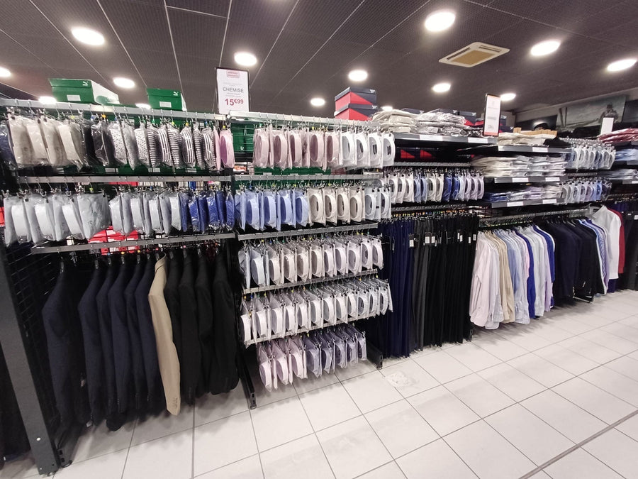 Magasin Au Fil des Marques de Luçon : chemises et costumes homme