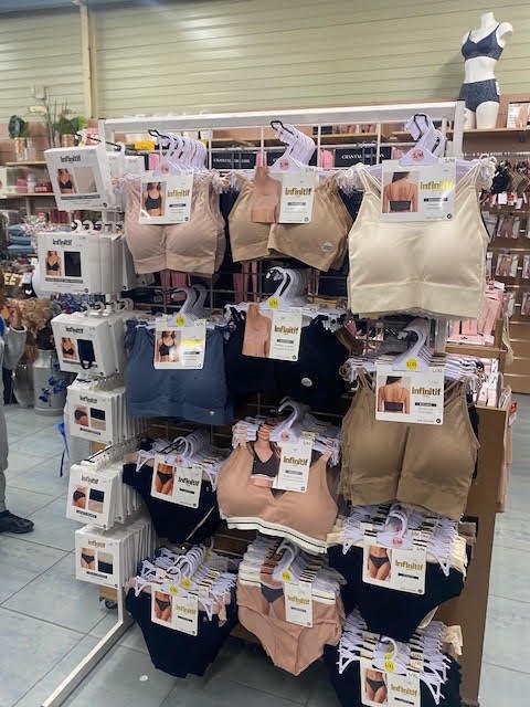Magasin Au Fil des Marques de Niort : rayon lingerie