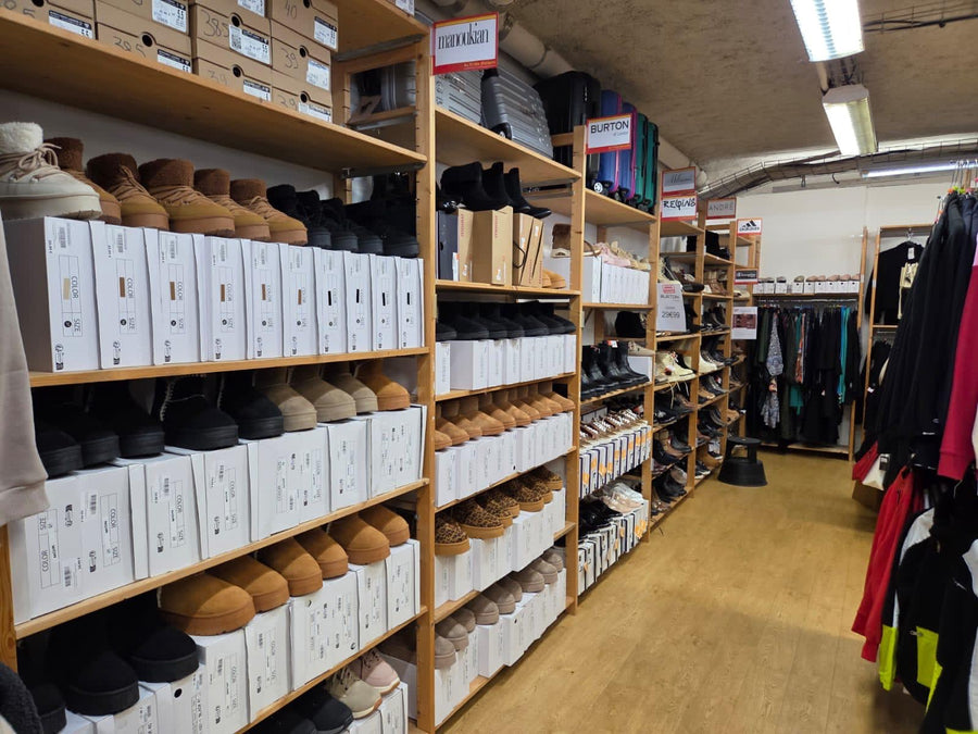 Magasin Au Fil des Marques de Sallanches : rayon chaussures