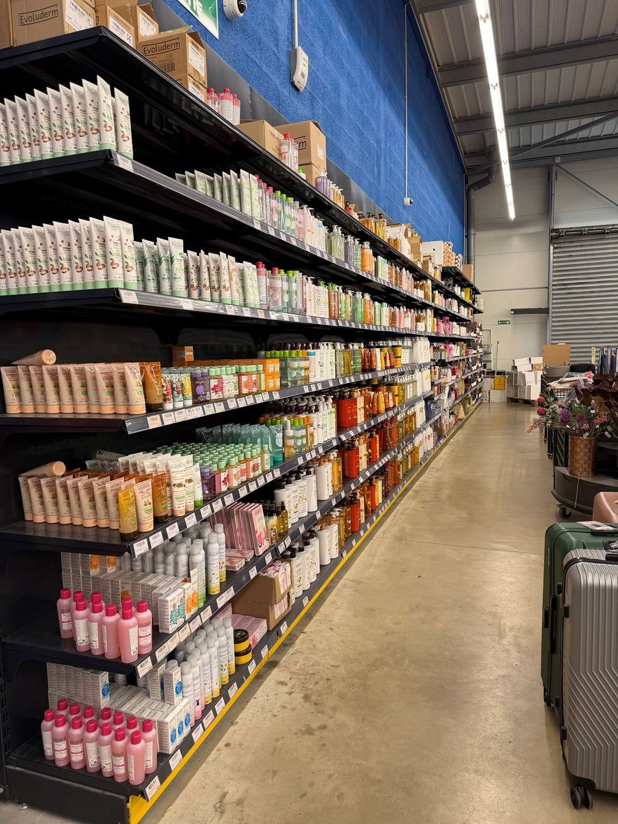 Magasin Au Fil des Marques de Vaux-sur-Mer : rayon hygiène et beauté